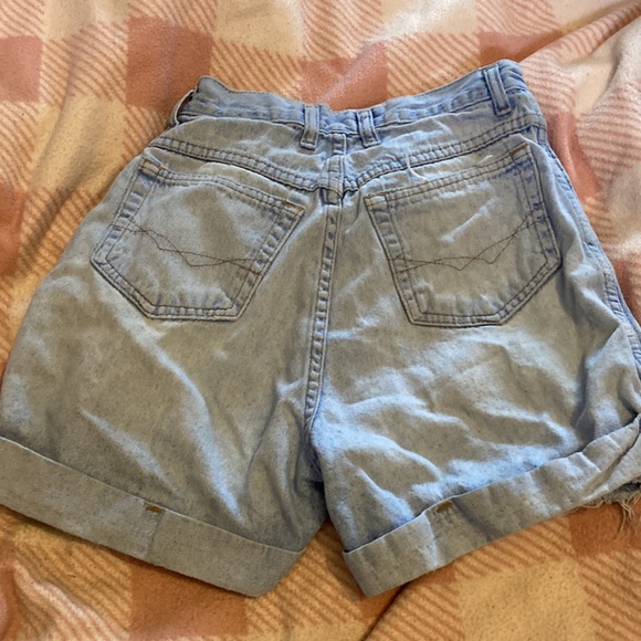 Jean shorts - Picture 2 of 3
